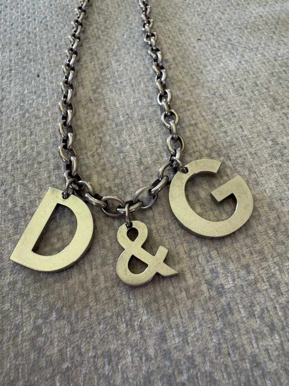 Dolce & Gabbana Silver-Tone D&G Toggle Chain Necklace - Picture 4 of 6